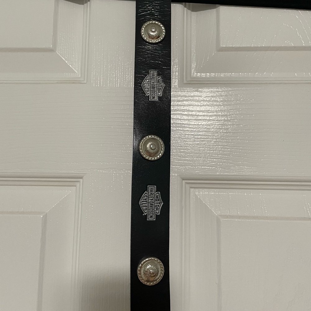 Harley Davidson Black Leather Belt with Silver Buckle. Size 30.